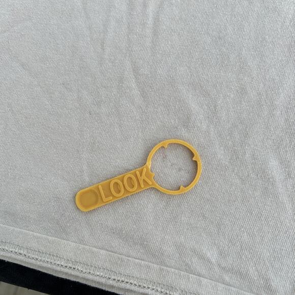 Nickelodeon SpongeBob T SHIRT "Krusty Krab" Krabby Patty Crusty Bikini Bottom Lg - Picture 7 of 9